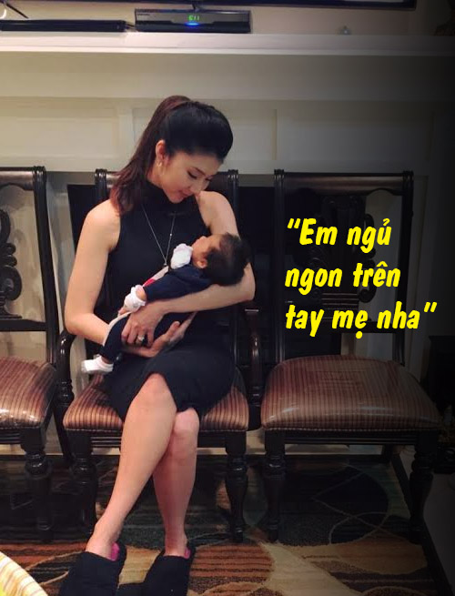 Dáng ngủ đáng yêu của "hoàng tử bé" nhà Ngọc Quyên - 4