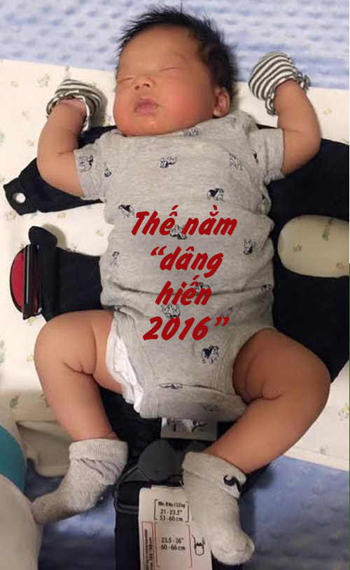 Dáng ngủ đáng yêu của "hoàng tử bé" nhà Ngọc Quyên - 13