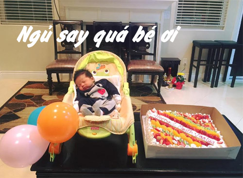 Dáng ngủ đáng yêu của "hoàng tử bé" nhà Ngọc Quyên - 10