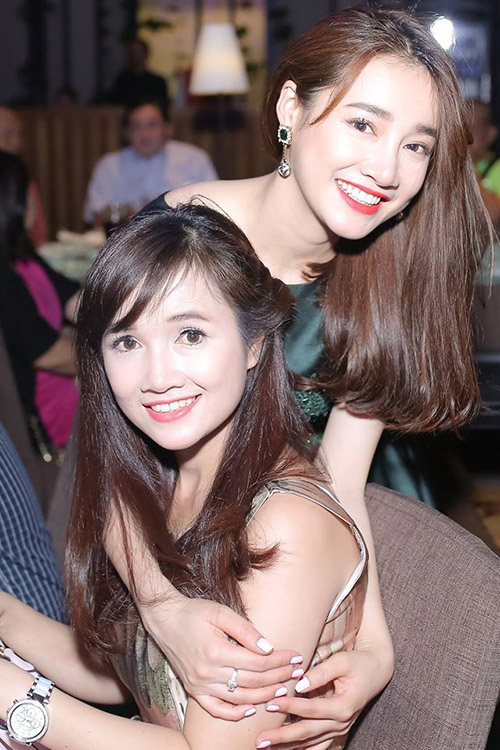 Những gia đình sao Việt có 3 chị em gái xinh như hoa - 4