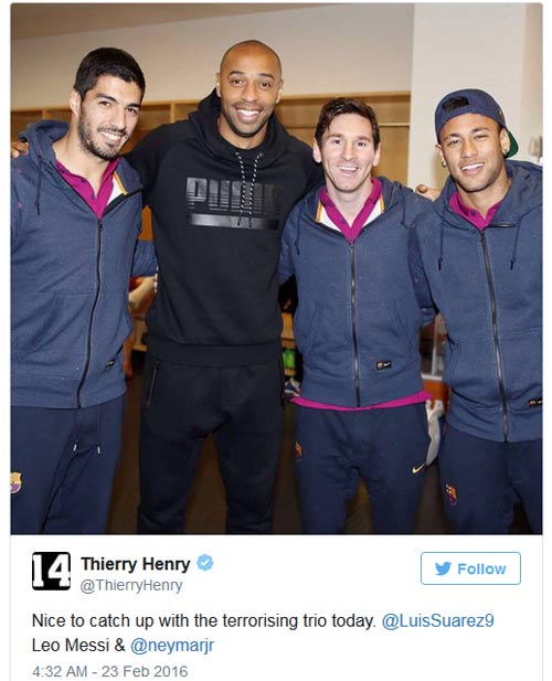 Henry "ôm vai bá cổ" bộ ba Barca, fan Arsenal nóng mặt - 1