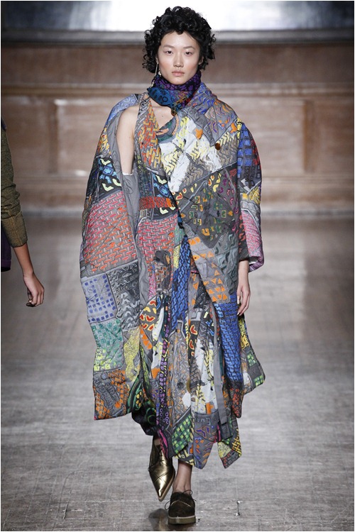 4 BST đáng chú ý nhất ngày đầu London FW - 10