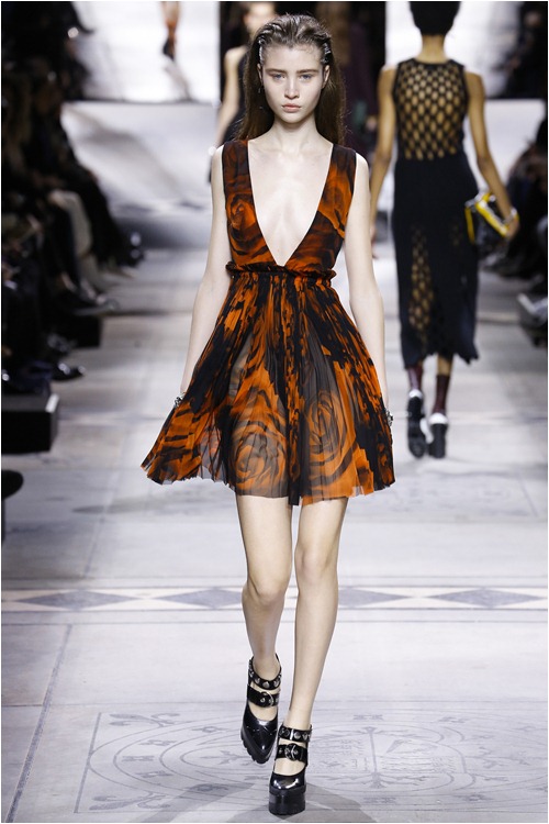 4 BST đáng chú ý nhất ngày đầu London FW - 7