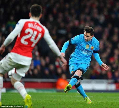 Ma thuật của bộ ba Barca làm Arsenal “mờ mắt” - 2