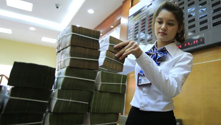 Đầu năm, BĐS đi lễ xin "tranh mua, tranh bán" - 1