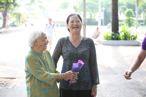 Tặng quà 8/3 thế nào cho ý nghĩa? - 3