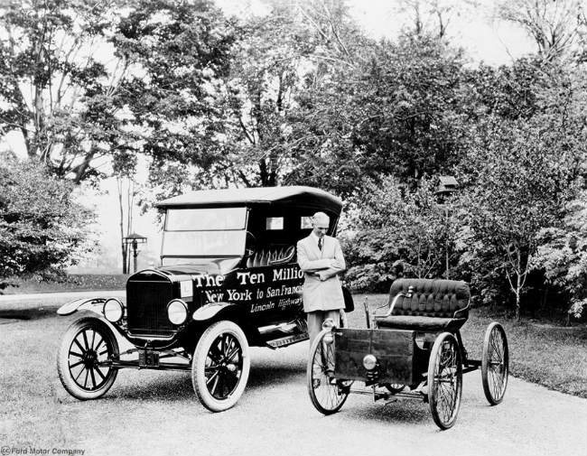 1. Ford Model T ra đời năm 1908, bán được 15 triệu chiếc nhưng lại thiếu các tính năng an toàn cơ bản, ngay cả phanh cũng không có.