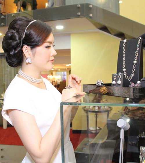 Người đẹp Lý Nhã Kỳ làm “sếp” Liên đoàn Xe đạp – Mô tô VN - 2