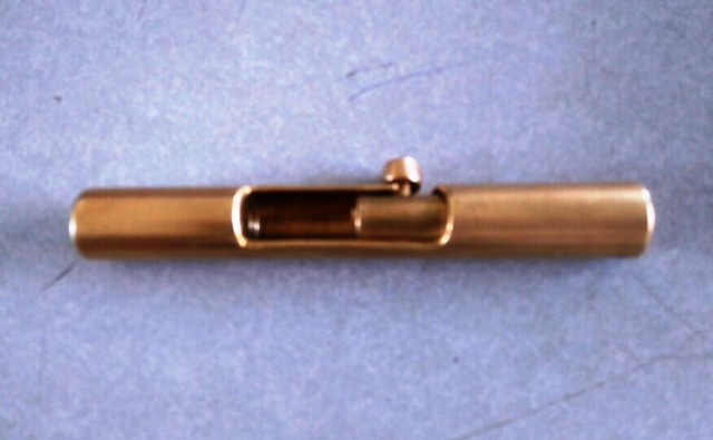 Cô gái “khoe” súng khiến nam thanh niên tử vong - 2