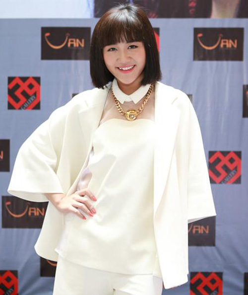 Mỹ nhân Việt và thế giới xấu - đẹp khi để tóc "úp nồi" - 10