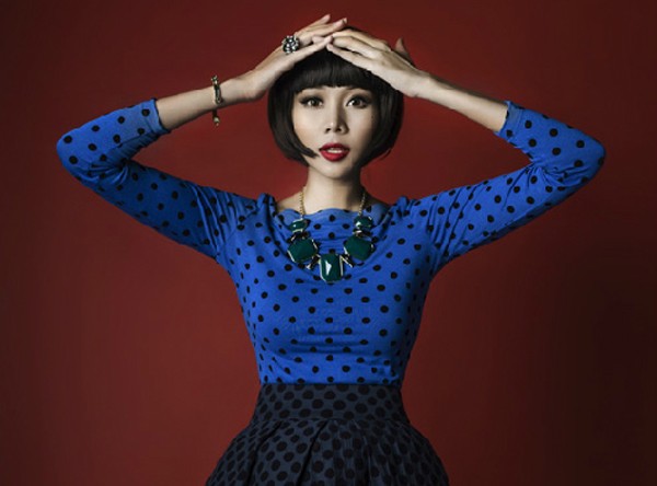 Mỹ nhân Việt và thế giới xấu - đẹp khi để tóc "úp nồi" - 14