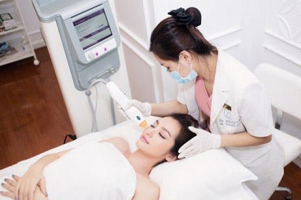 Phụ nữ đẹp luôn có quyền và có quà! - 3