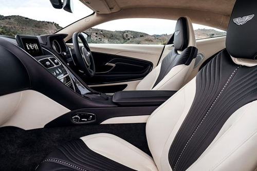 Siêu phẩm Aston Martin DB11: Nhanh nhất, mạnh nhất - 4