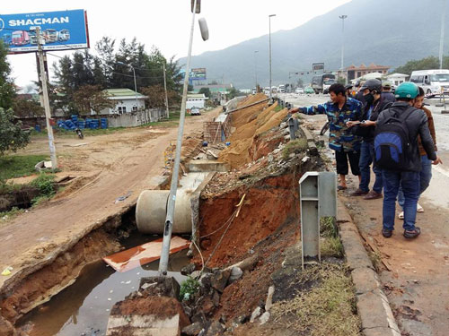 Đứt dây cần cẩu, đội trưởng đội thi công tử vong - 1