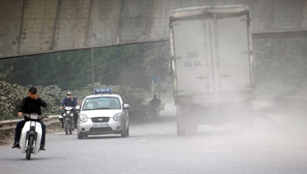 Ô nhiễm không khí ở Hà Nội lên mức nguy hại - 1