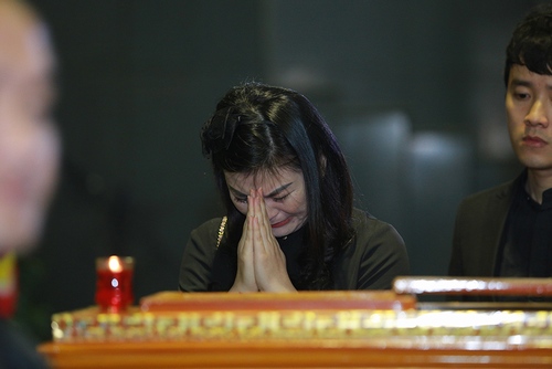 Nước mắt sao Việt "ngập" đám tang nhạc sĩ Lương Minh - 5