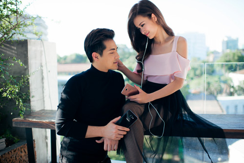 Cuộc sống đời thường “cực chất” của Đông Nhi – Ông Cao Thắng - 1