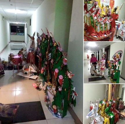 Hà Nội: Mở phủ hầu đồng ở giữa hành lang chung cư - 3