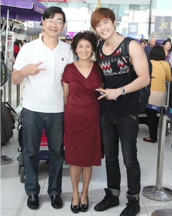 Fan Việt ngây ngất vì mỹ nam "Tình yêu không có lỗi" - 6