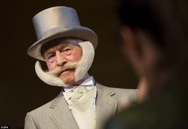 Đức: Hàng trăm quý ông đọ râu xem ai vô địch - 2