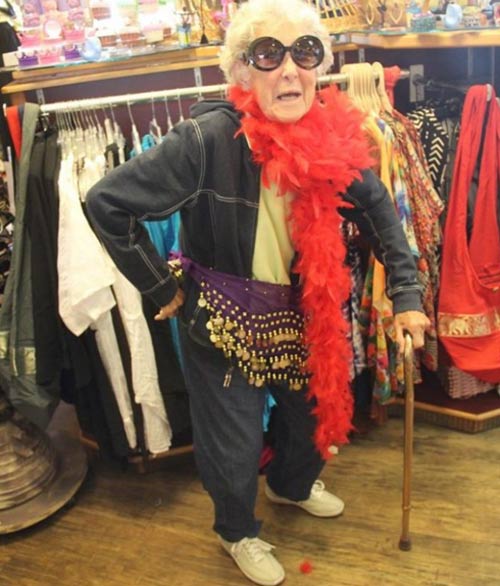 Cụ bà từ chối điều trị ung thư để đi du lịch khắp nơi - 4