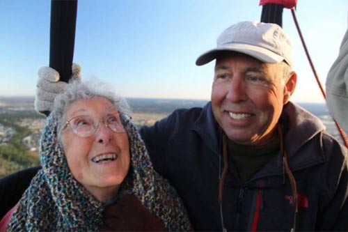 Cụ bà từ chối điều trị ung thư để đi du lịch khắp nơi - 5