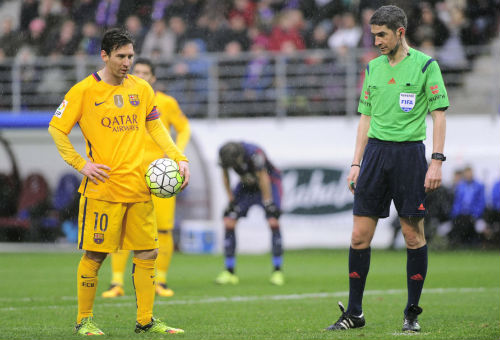 Tin HOT tối 7/3: Cavani có thể theo chân Pep đến Man City - 3