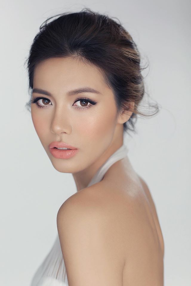 Những phong cách trang điểm đẹp mê hồn của Minh Tú - 3