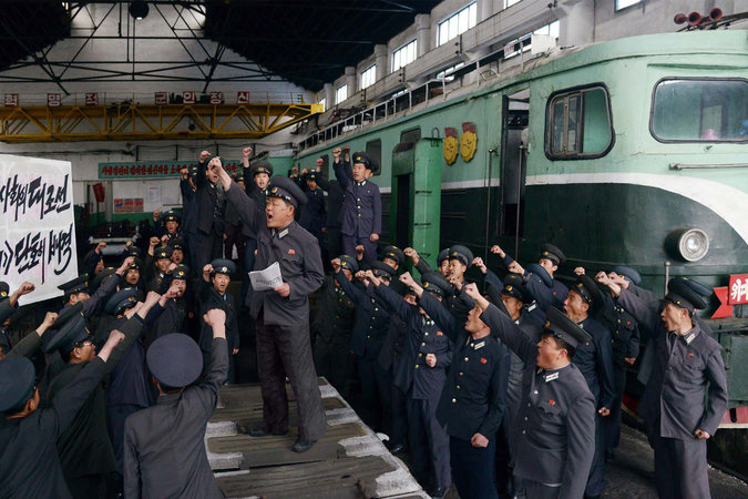 Triều Tiên bị cáo buộc hack điện thoại của quan chức HQ - 3