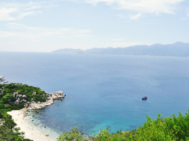 Du lịch ở đảo "cấm" du lịch - 2