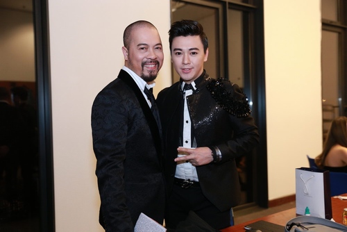 Bạn gái xinh đẹp đến ủng hộ Lê Hiếu - 3