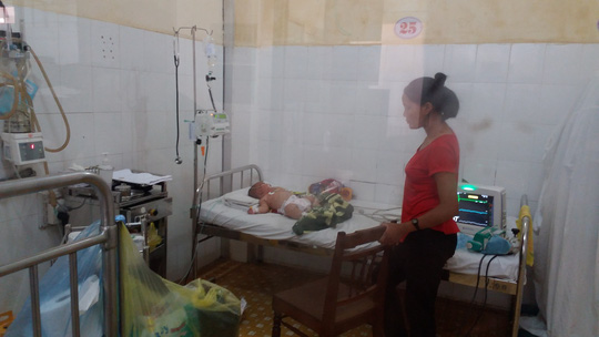 Bé 5 tháng tuổi ở Đắk Lắk nghi bị nhiễm não mô cầu - 1