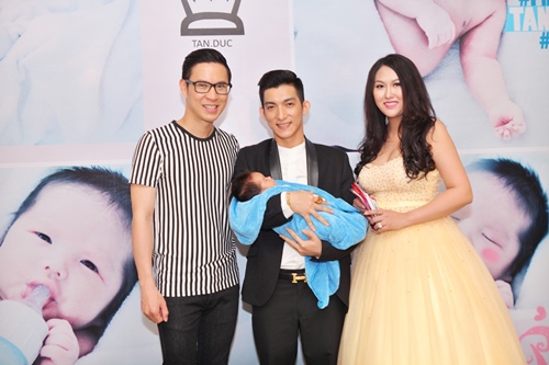 Phi Thanh Vân lần đầu khoe con trai - 6