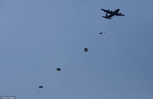 Ảnh: Mỹ - Hàn tập trận đổ bộ lớn chưa từng thấy - 4