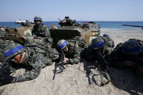 Ảnh: Mỹ - Hàn tập trận đổ bộ lớn chưa từng thấy - 9