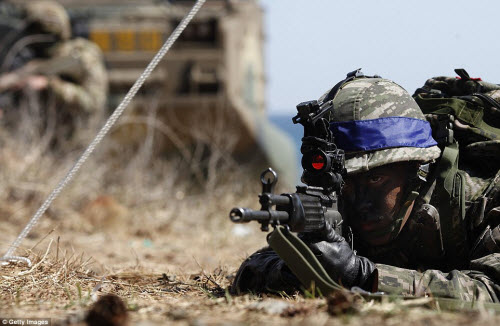 Ảnh: Mỹ - Hàn tập trận đổ bộ lớn chưa từng thấy - 12