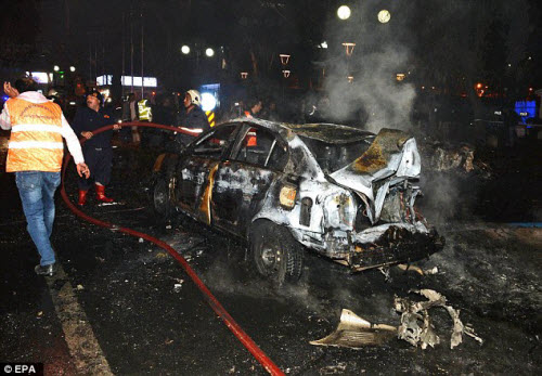 Hiện trường vụ đánh bom thảm khốc ở Thổ Nhĩ Kỳ - 4