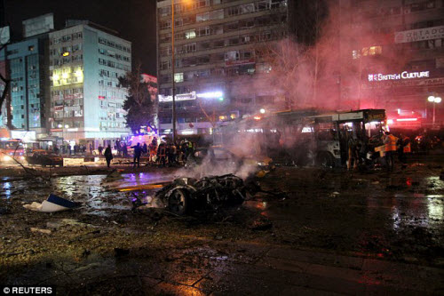 Hiện trường vụ đánh bom thảm khốc ở Thổ Nhĩ Kỳ - 9