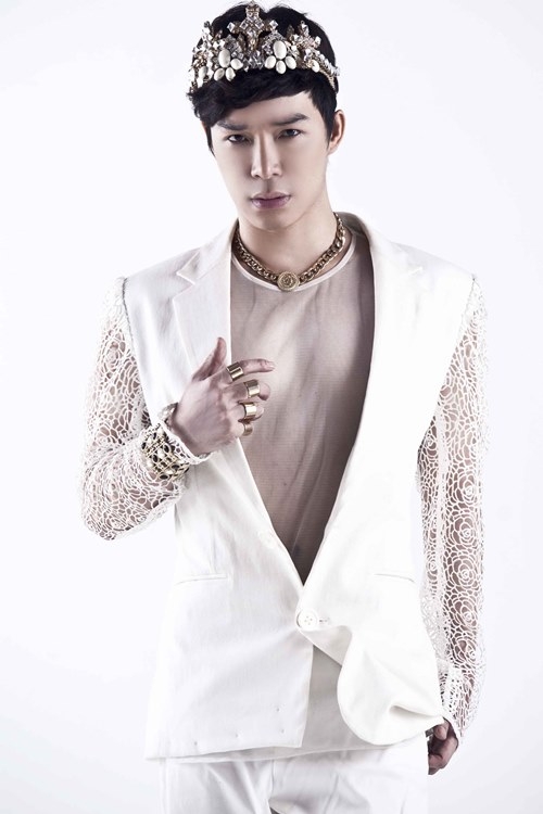 Điểm mặt thành viên "hoàng tộc" của Vpop - 4