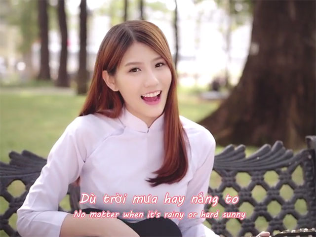 Hot girl Malaysia mặc áo dài hát tiếng Việt cực yêu - 1