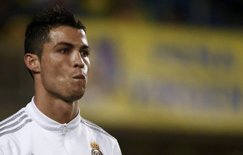 Ronaldo "đổ đèo", Real xa dần La Liga - 1