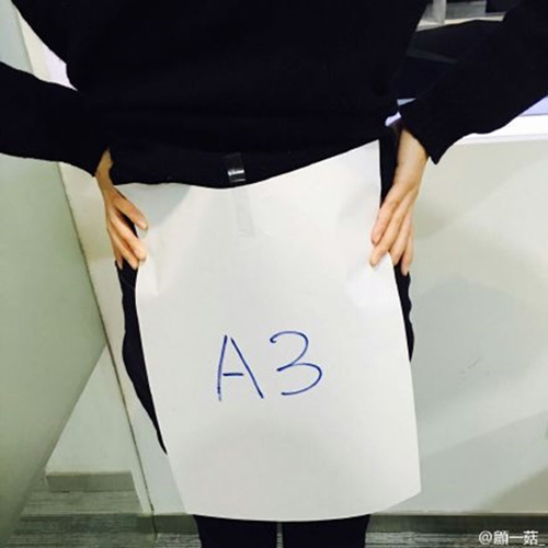 Giới trẻ rộ trào lưu khoe vòng eo mỏng như giấy A4 - 10