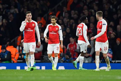 Arsenal còn hy vọng: 4 màn ngược dòng lượt về vĩ đại - 1