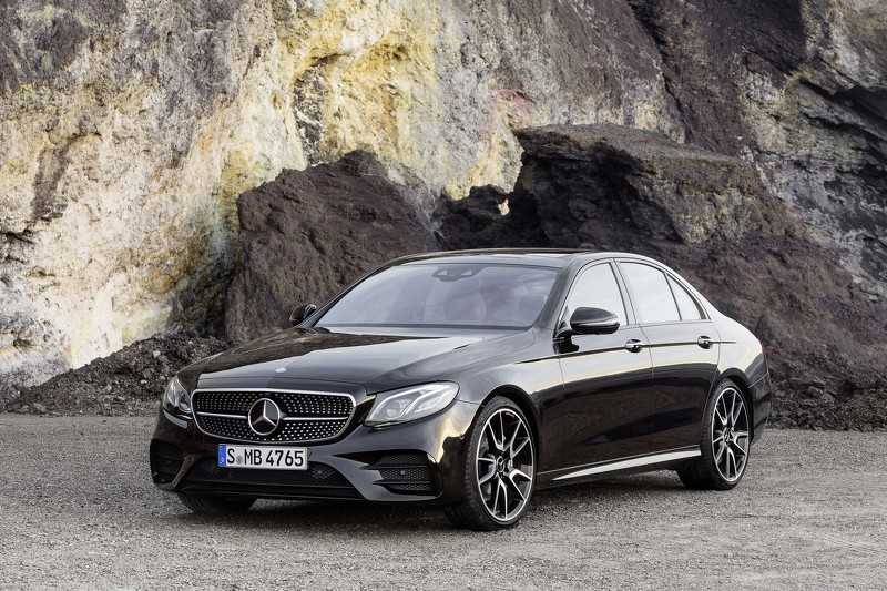 Soi mẫu Mercedes-AMG E43 4MATIC "sang trọng, quý phái" - 3