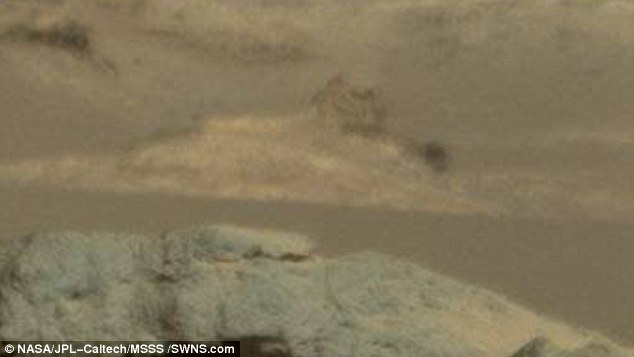 Những phát hiện gây rúng động trên bề mặt sao Hỏa - 1