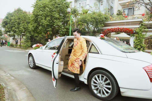 Nam Cường rước dâu ở Hà Nội bằng siêu xe 20 tỷ - 3