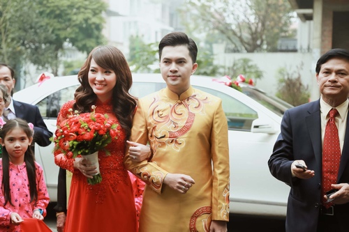 Nam Cường rước dâu ở Hà Nội bằng siêu xe 20 tỷ - 10
