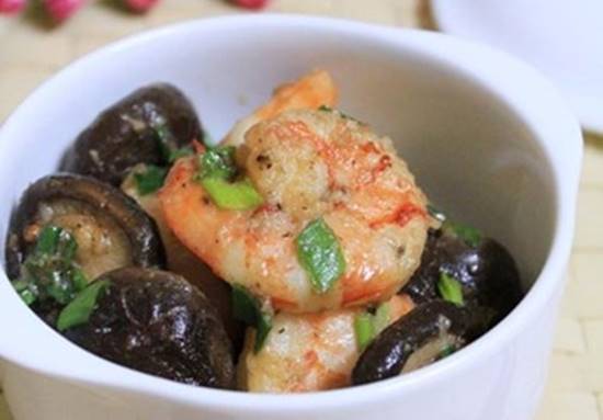 Ngày lạnh trôi cơm với những món rim ngon miệng, dễ làm - 5