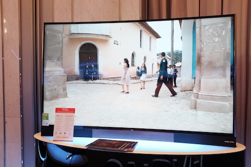 TCL ra mắt màn hình TV công nghệ chấm lượng tử - 1