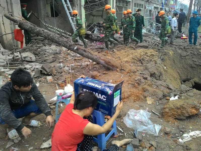 Hiện trường tan hoang sau vụ nổ khủng khiếp ở Văn Phú-Hà Đông - 1